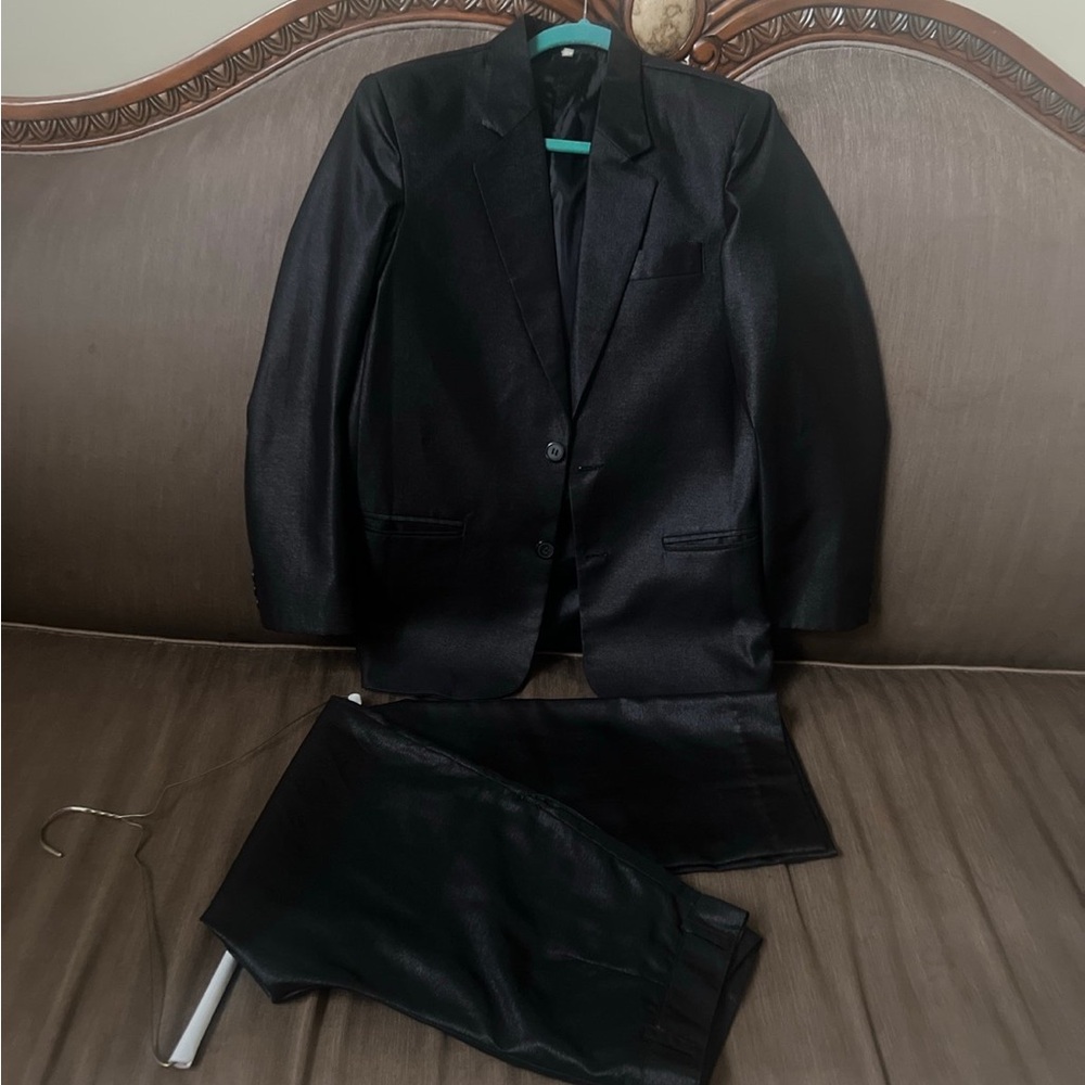 Classic Black boys’s  Suit size 12/14 years